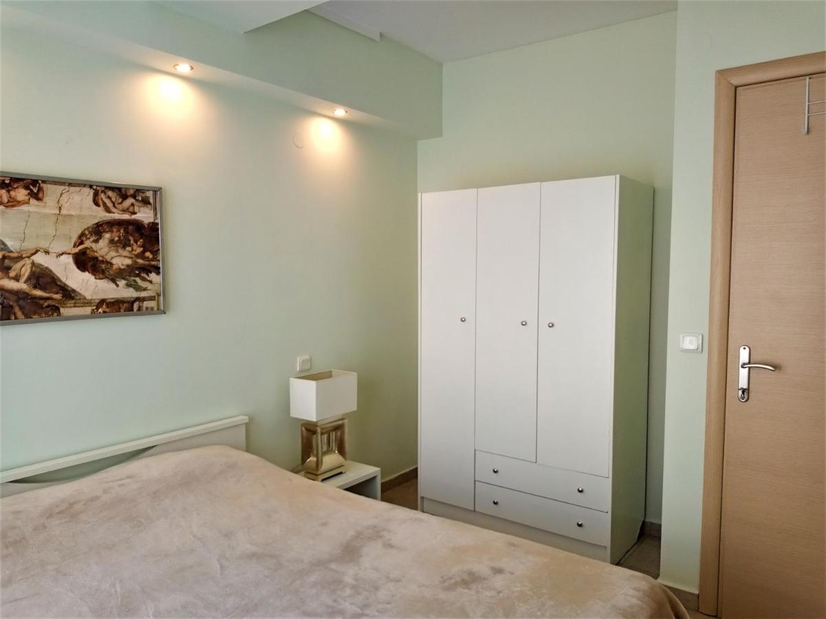 Tzikas Apartments Tesalonika Bagian luar foto